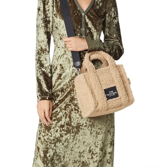 Marc Jacobs Women's The Mini Teddy Tote Bag - Beige - Picture 6 of 13